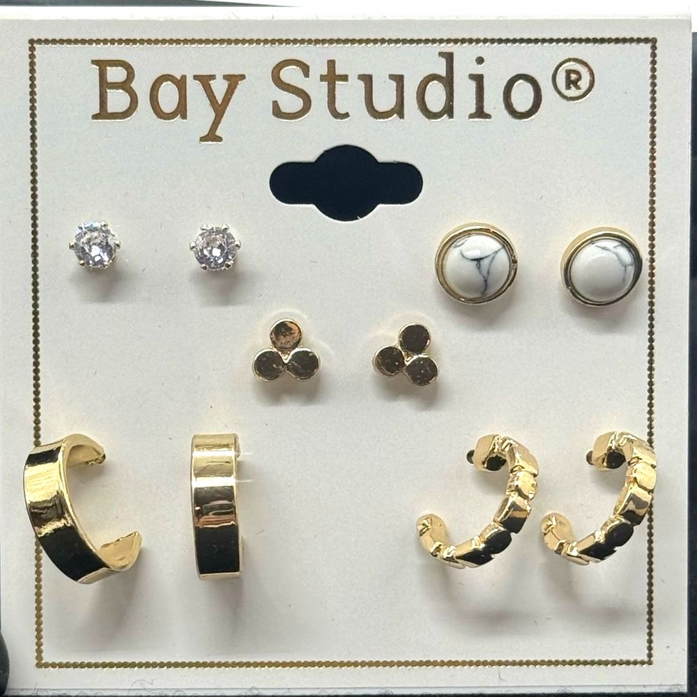 Bay Studio Gold Tone Various Post Earrings 17$